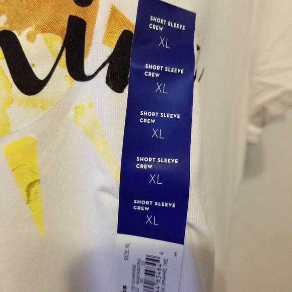 NWT, APT 9 Graphics T,short sleeve crew,sunshine - Picture 6 of 8